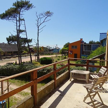 Casa Amarilla Con Jacuzzi Villa Punta Del Diablo Kültér fotó