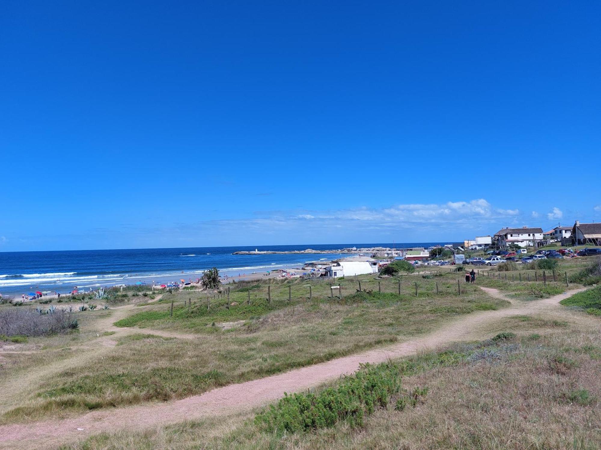 Casa Amarilla Con Jacuzzi Villa Punta Del Diablo Kültér fotó
