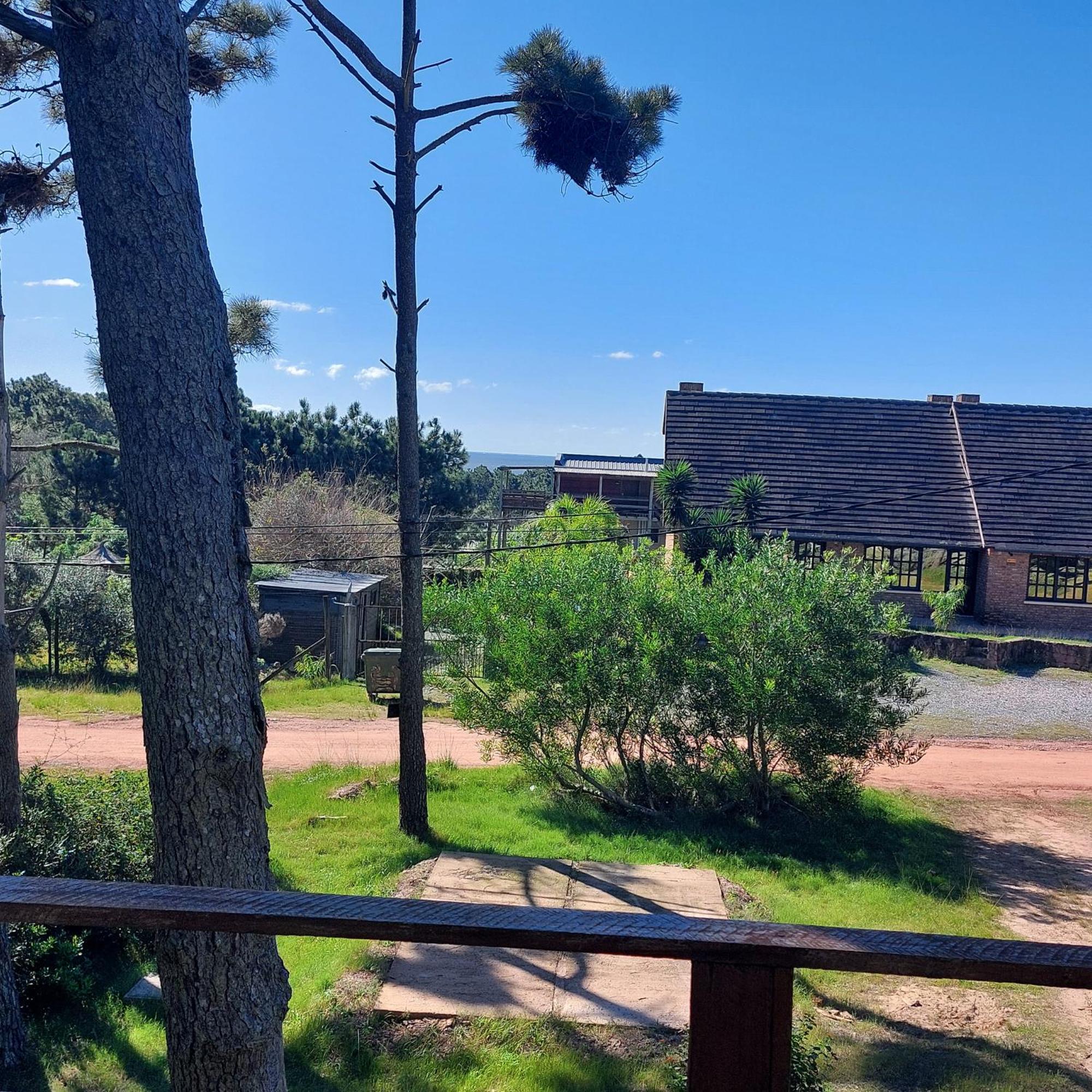 Casa Amarilla Con Jacuzzi Villa Punta Del Diablo Kültér fotó